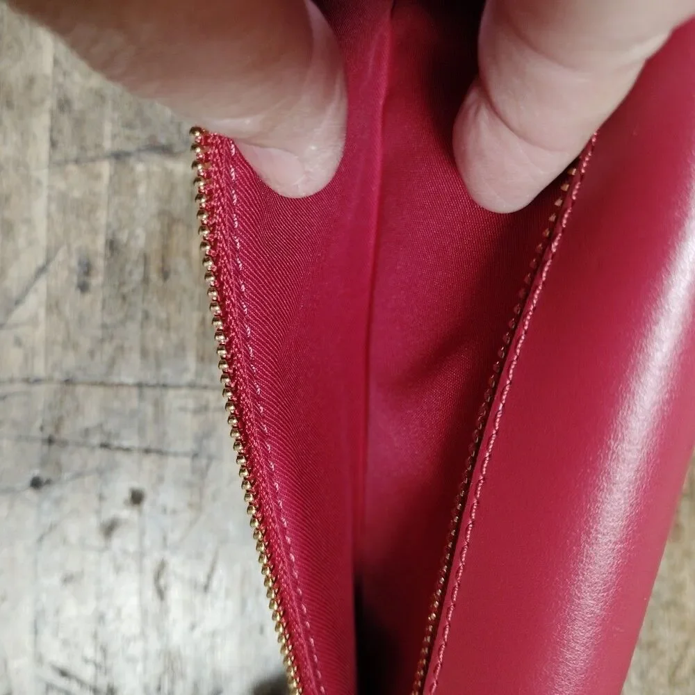 Coach Signature Slim Trifold Wallet Red Brown Black EXCELLENT CONDITION